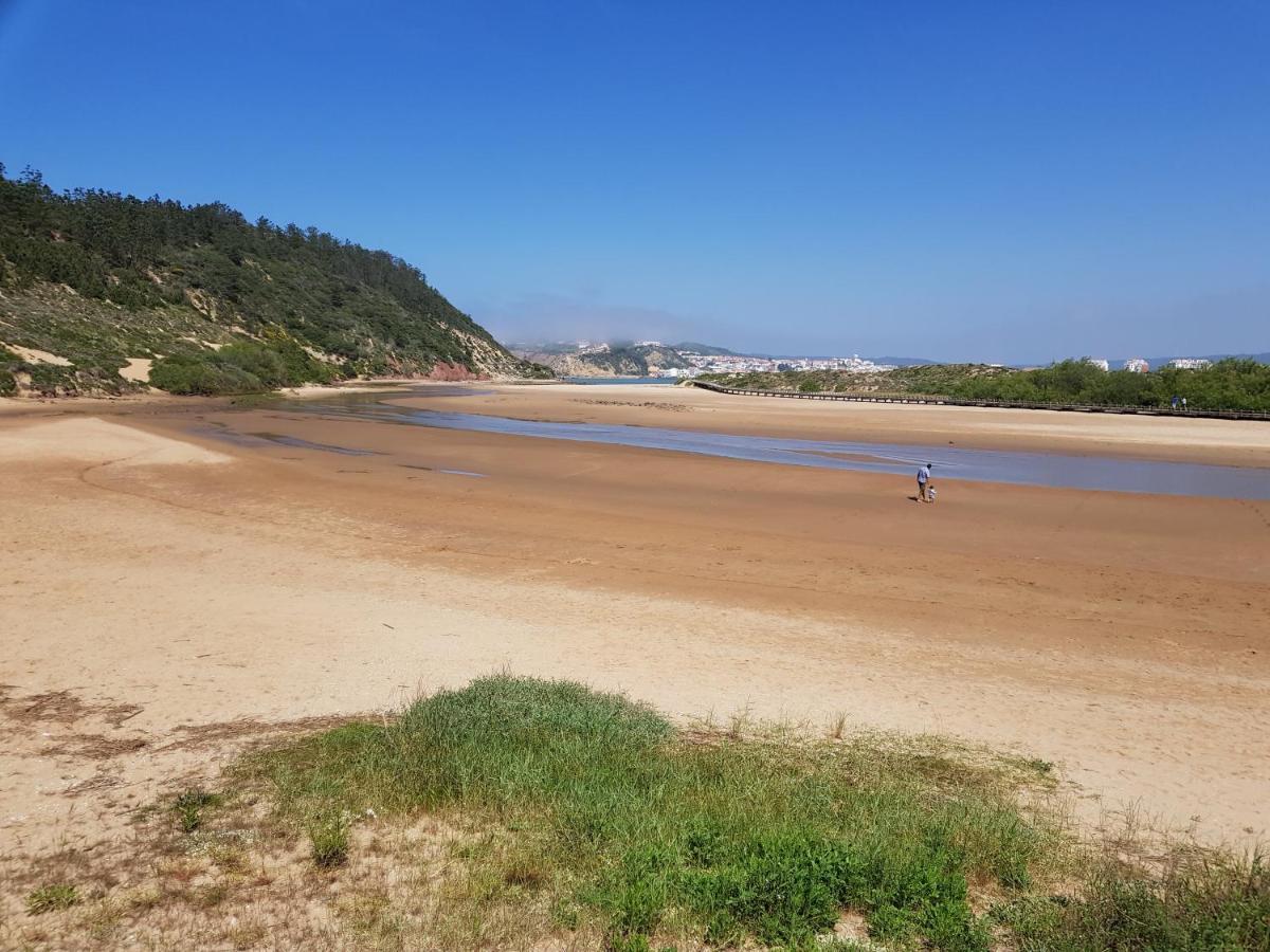 Апартаменты Bela Baia Salir de Porto Экстерьер фото
